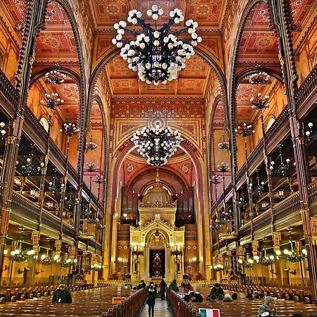 Harmony Near Opera Budapest