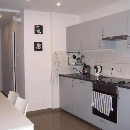 Homestay South Near Opera *