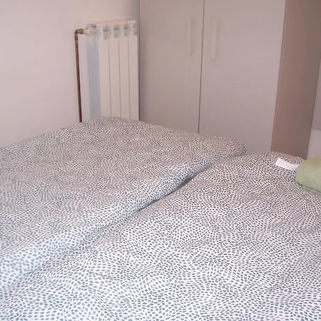 Homestay South Near Opera *